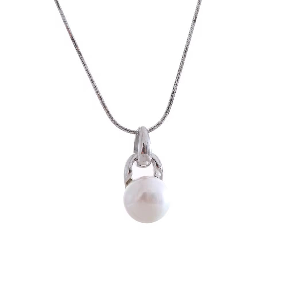 Freya Necklace