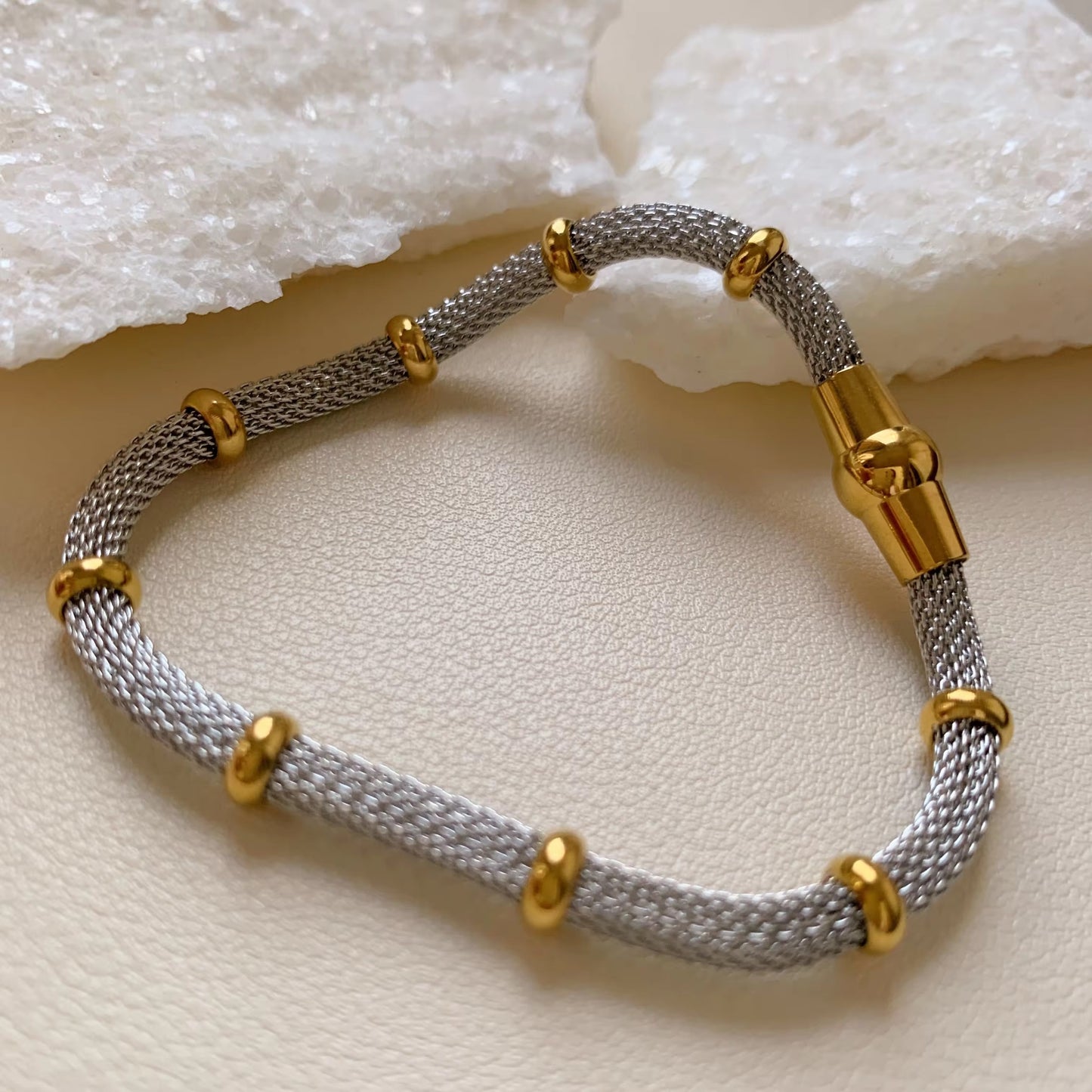 Aria Mesh Minimalist Bracelet