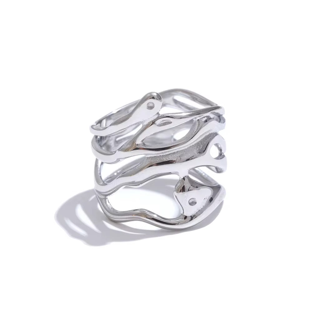 Hollow Geometric Ring