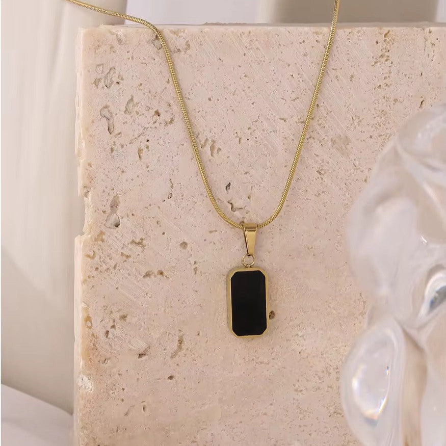 Double Sided Pendant Necklace