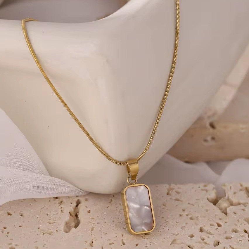 Double Sided Pendant Necklace