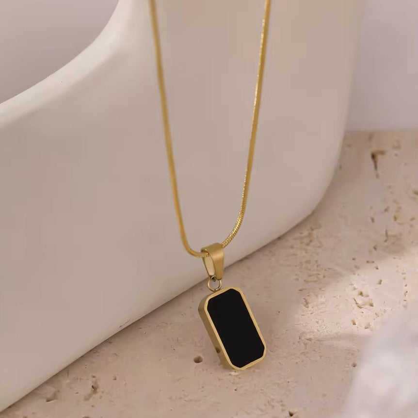 Double Sided Pendant Necklace