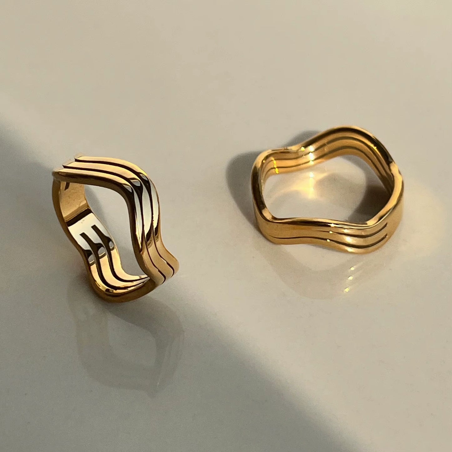 Geometric Wave Ring