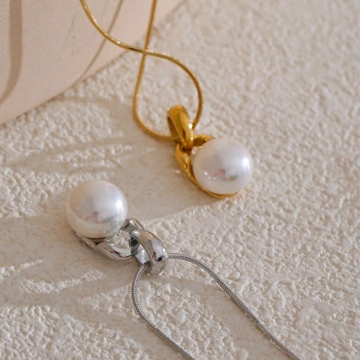 Freya Necklace