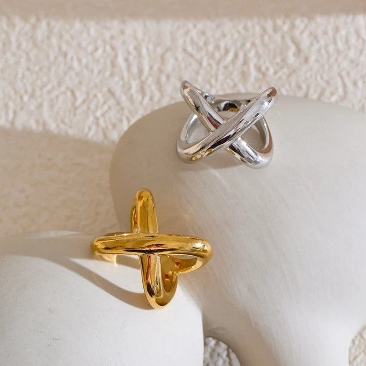 Sloane Ring