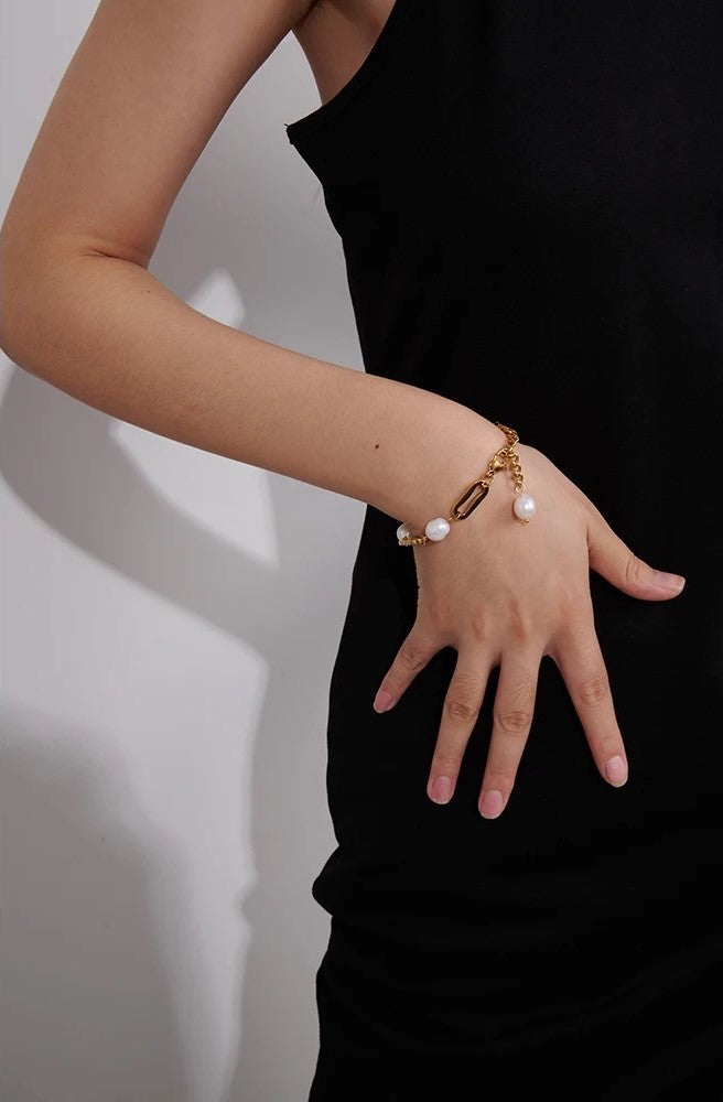 Pearl Chain Bracelet