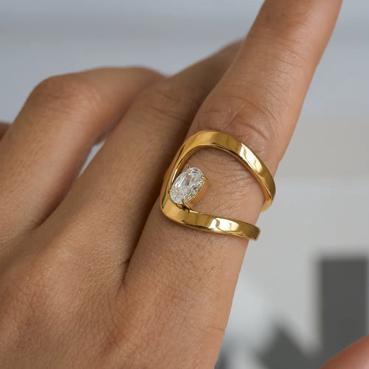 Eloise Ring