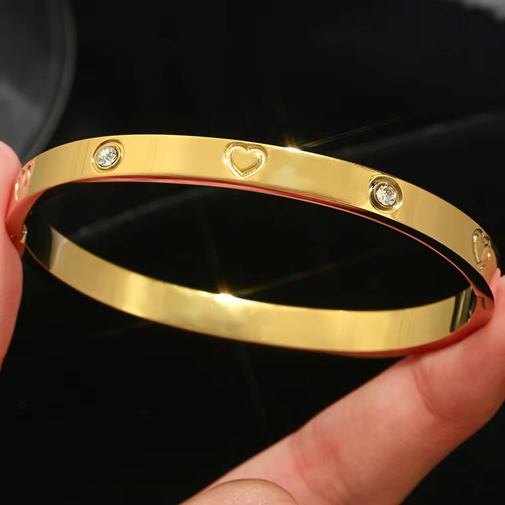 Clip Bangle Bracelet