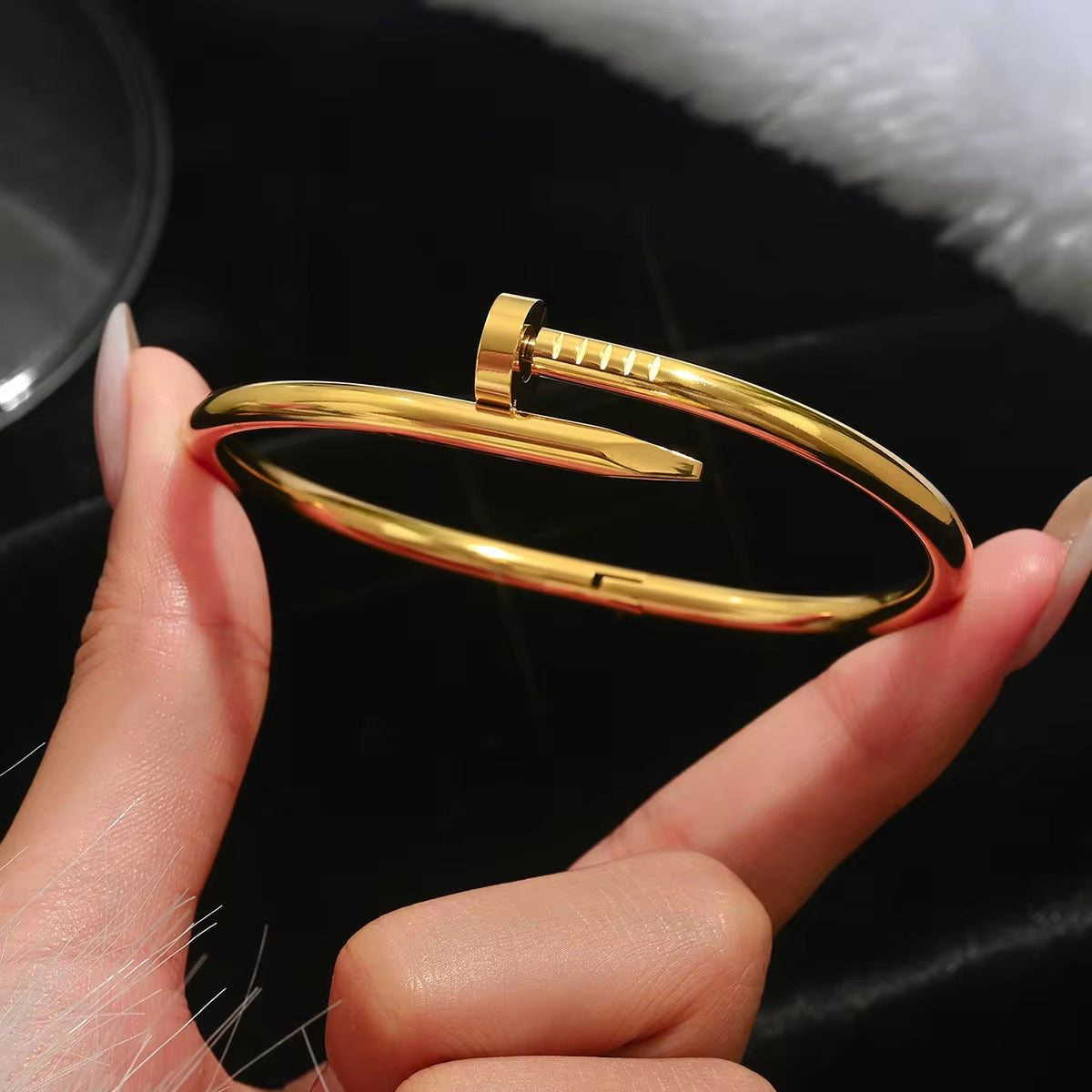 Clip Bangle Bracelet