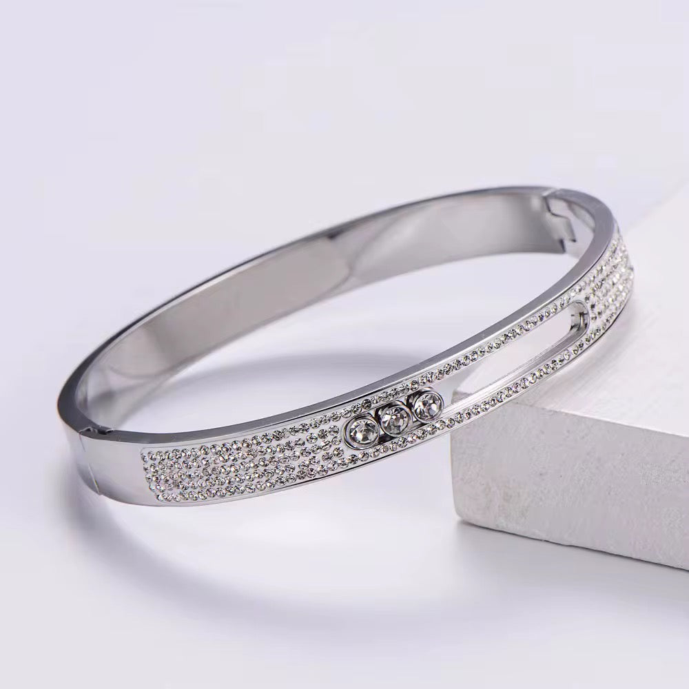 Clip Bangle Bracelet