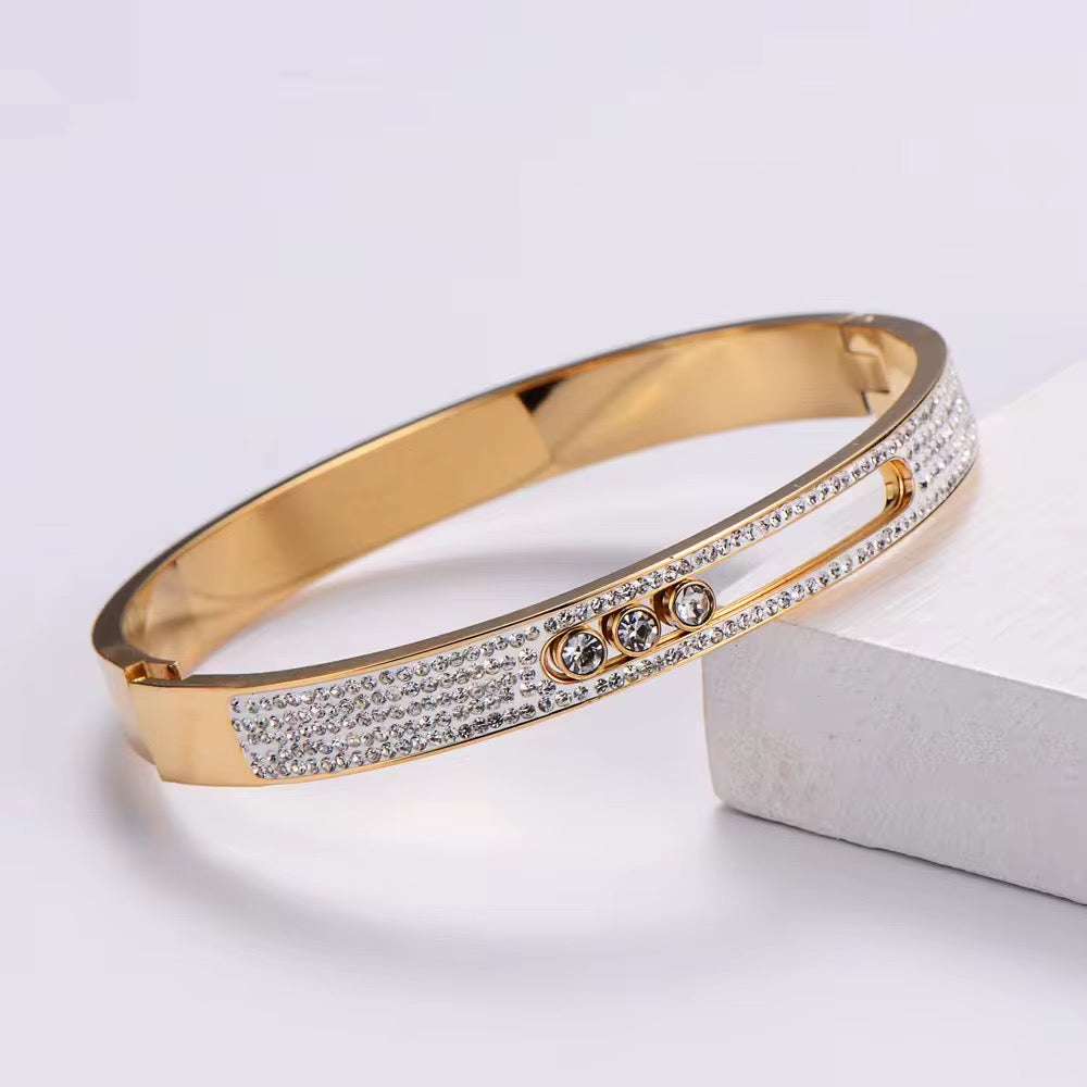 Clip Bangle Bracelet