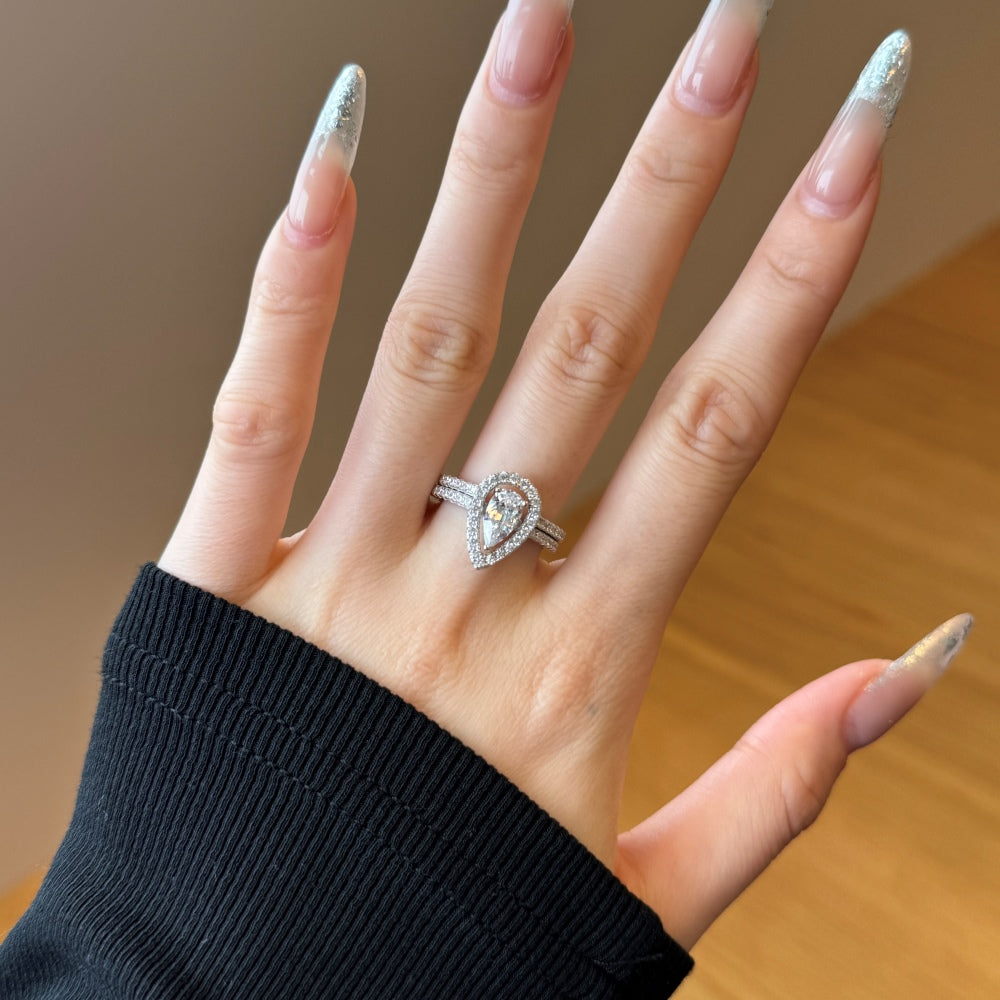 2.0ct Sterling Silver Pear Cut - Velora Ring